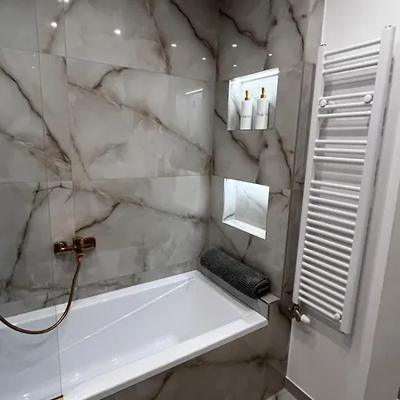 Apartment Carina Family Downtown Near M3 Metro *
