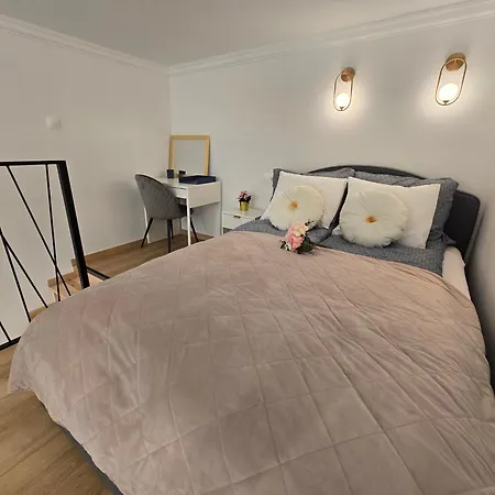 Apartment Carina Family Downtown Near M3 Metro Budapest